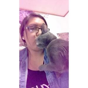 Meet your Posher, Cortney